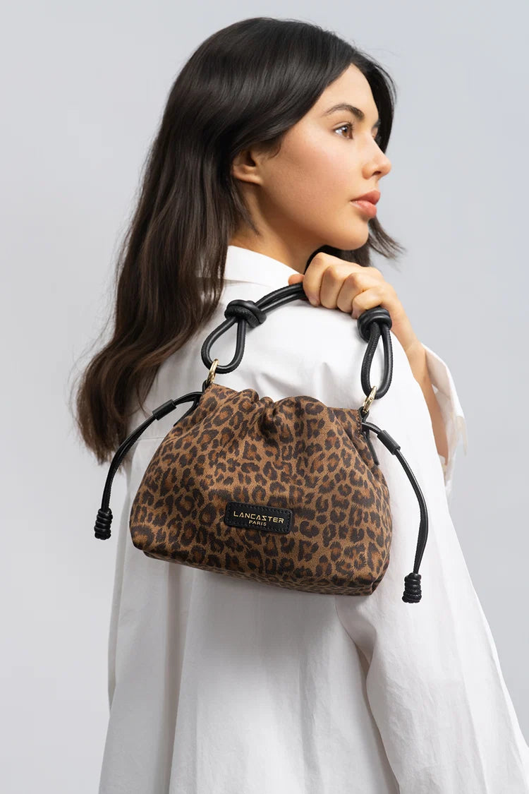 Sac Besace à Lacets Coulissants Léopard – Lancaster Paris
