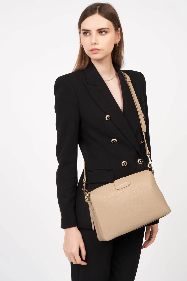 Pochette Zippée Dune Beige Foncé L – Lancaster Paris