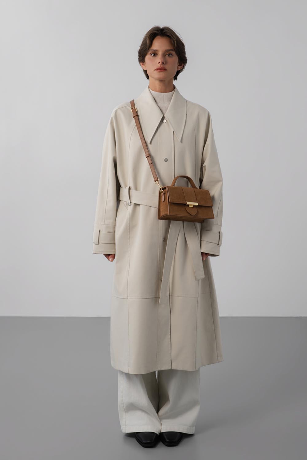 Sac Porte-Main – Suédé ILY Effet Velours Camel – Lancaster Paris