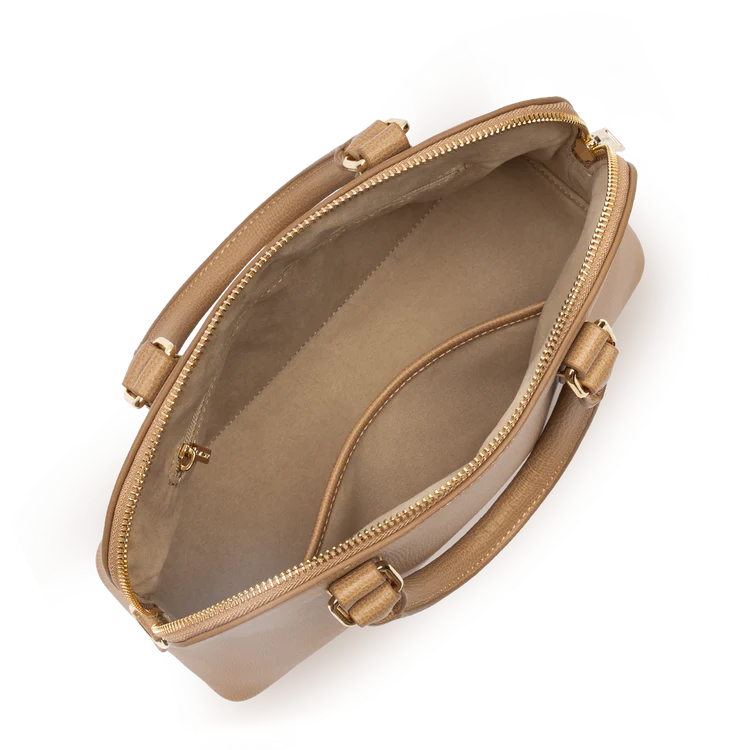 Sac Demi-Lune Zippé Sierra JIA Sable M – Lancaster Paris