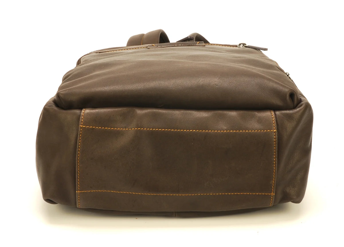 SAC A DOS CUIR ARTHUR ET ASTON CHATAIGNE
