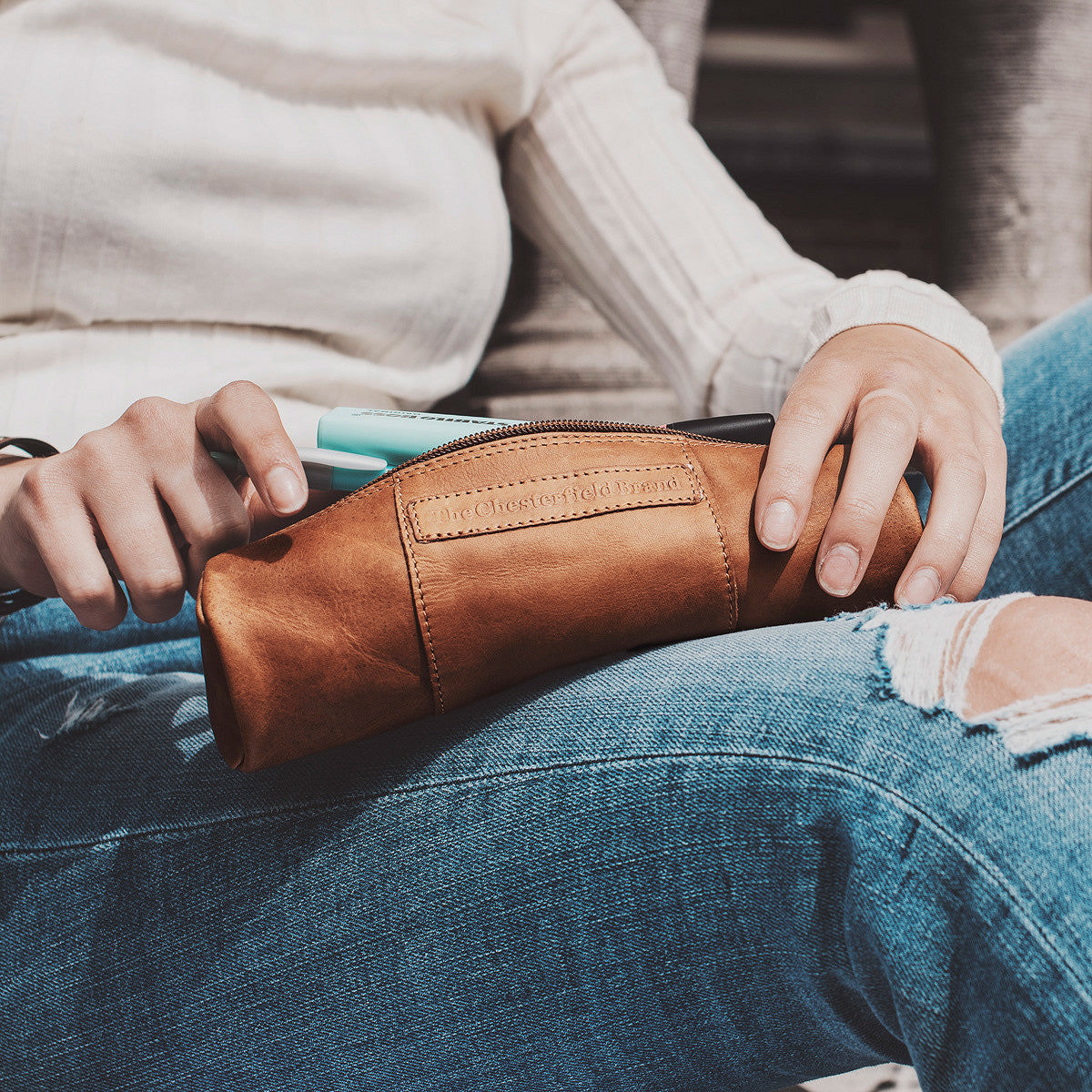 Trousse Cuir Chesterfield Lea Cognac