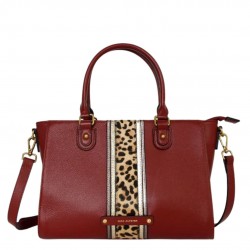 MAC ALISTER ESTELLE SAC...